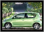 Daihatsu Sirion, Lewa, Strona